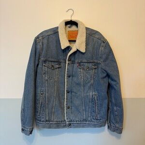 Men’s Levi's Denim Sherpa Jacket - Medium Wash